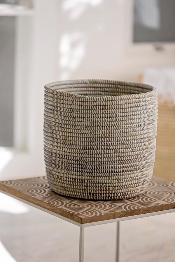 basket plant holder