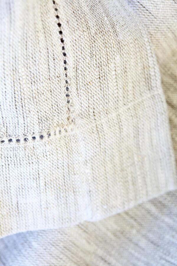 Pure Linen Serviettes - Image 3