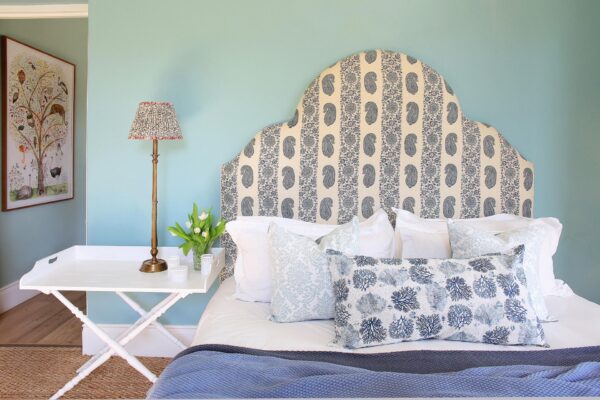 Fitted Sheet White - Image 3