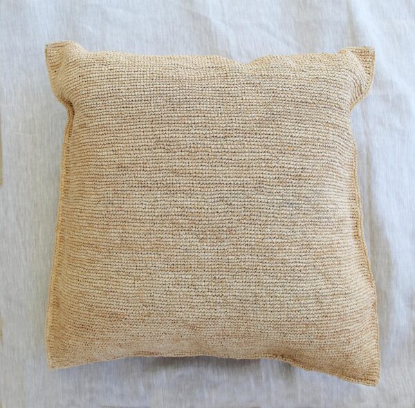 Cushion Raffia Crochet