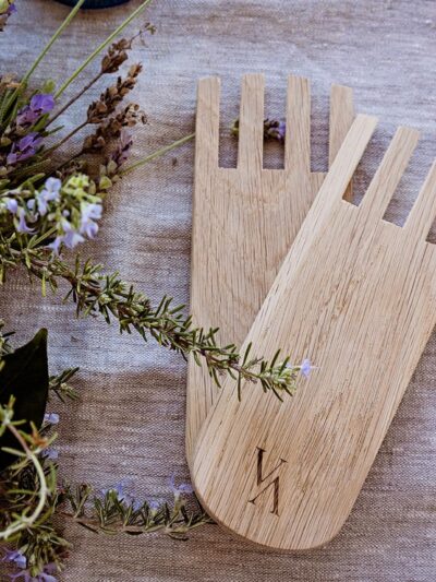 villa salad servers
