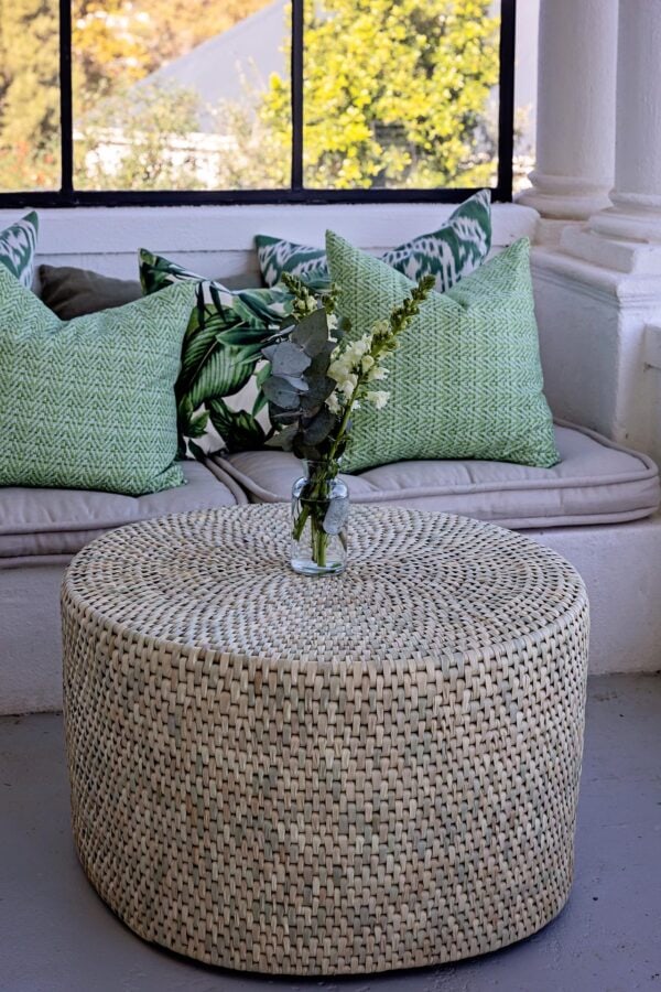 Umtsala Coffee Table