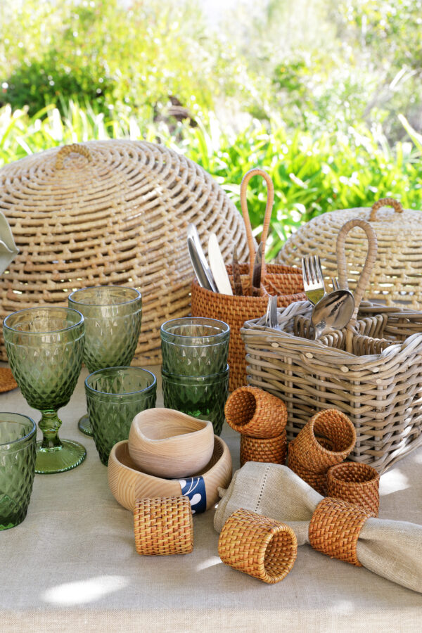 Umtsala Food Cover With Handle - Image 4