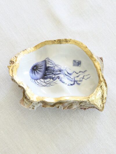 docorated oyster shell dish_jellyfish