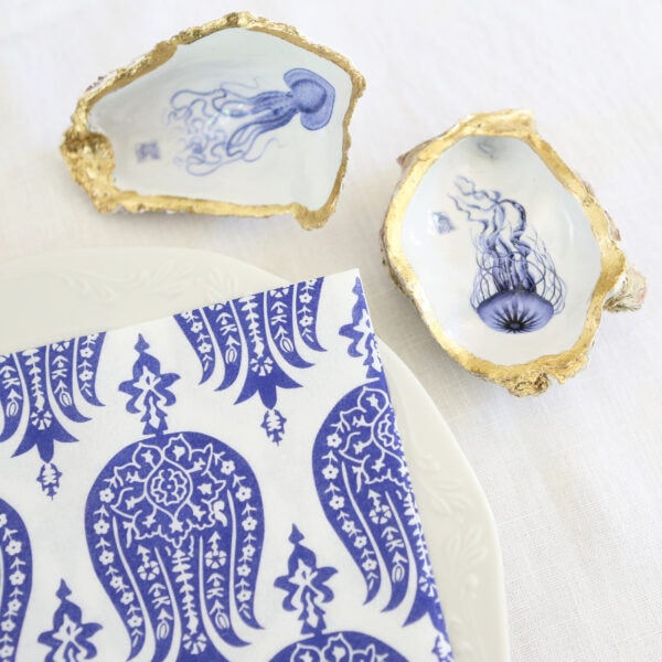 Napkin and decorative oyster shell dish
