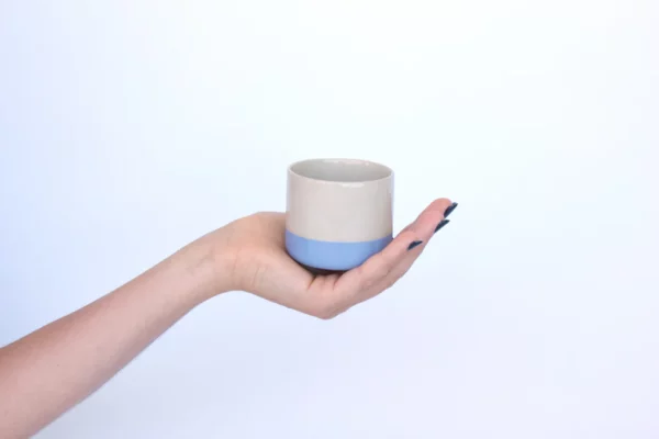 White and blue tumblers