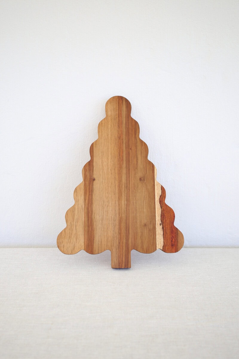 Christmas Tree Serving Board